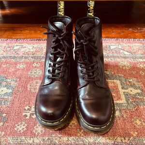 Dr Martens 1460 Slip Resistant Atlas Leather Lace Up Boots Oxblood Women 7